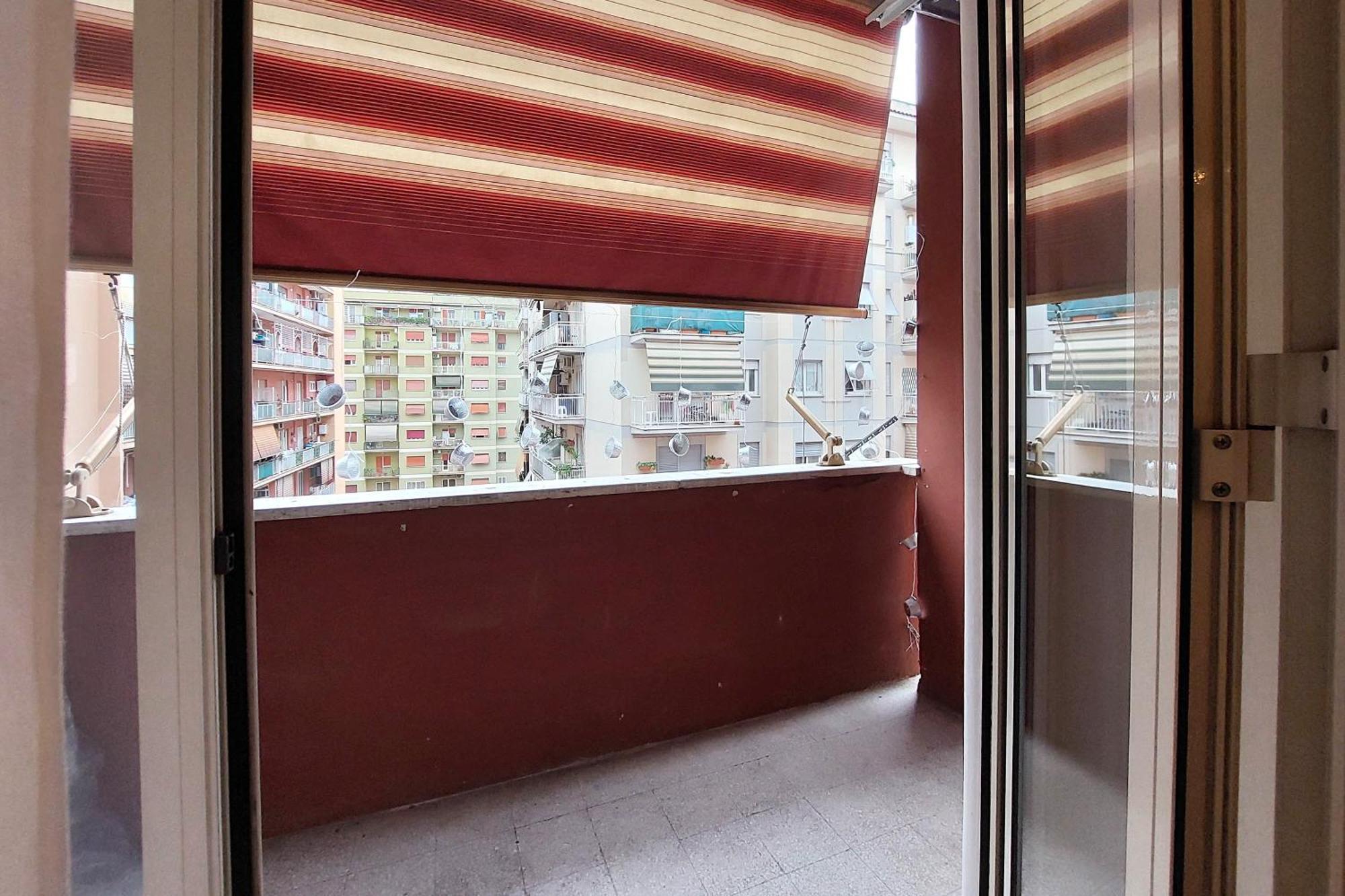 Ych-trendy Flat Near Marconi Rom